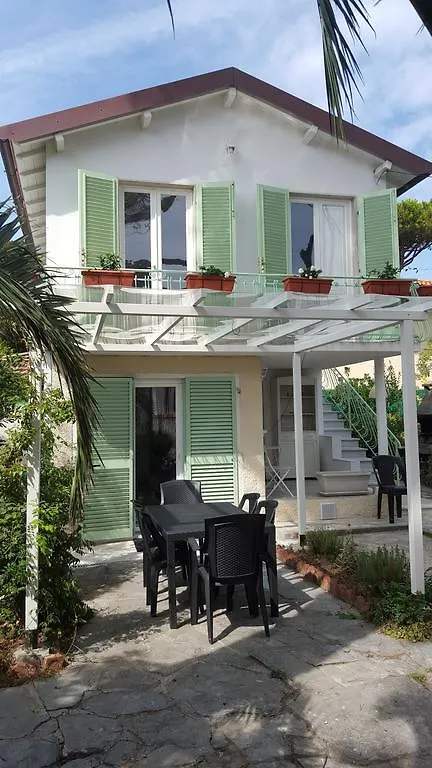 Le Mura Holiday Home Marina di Pietrasanta